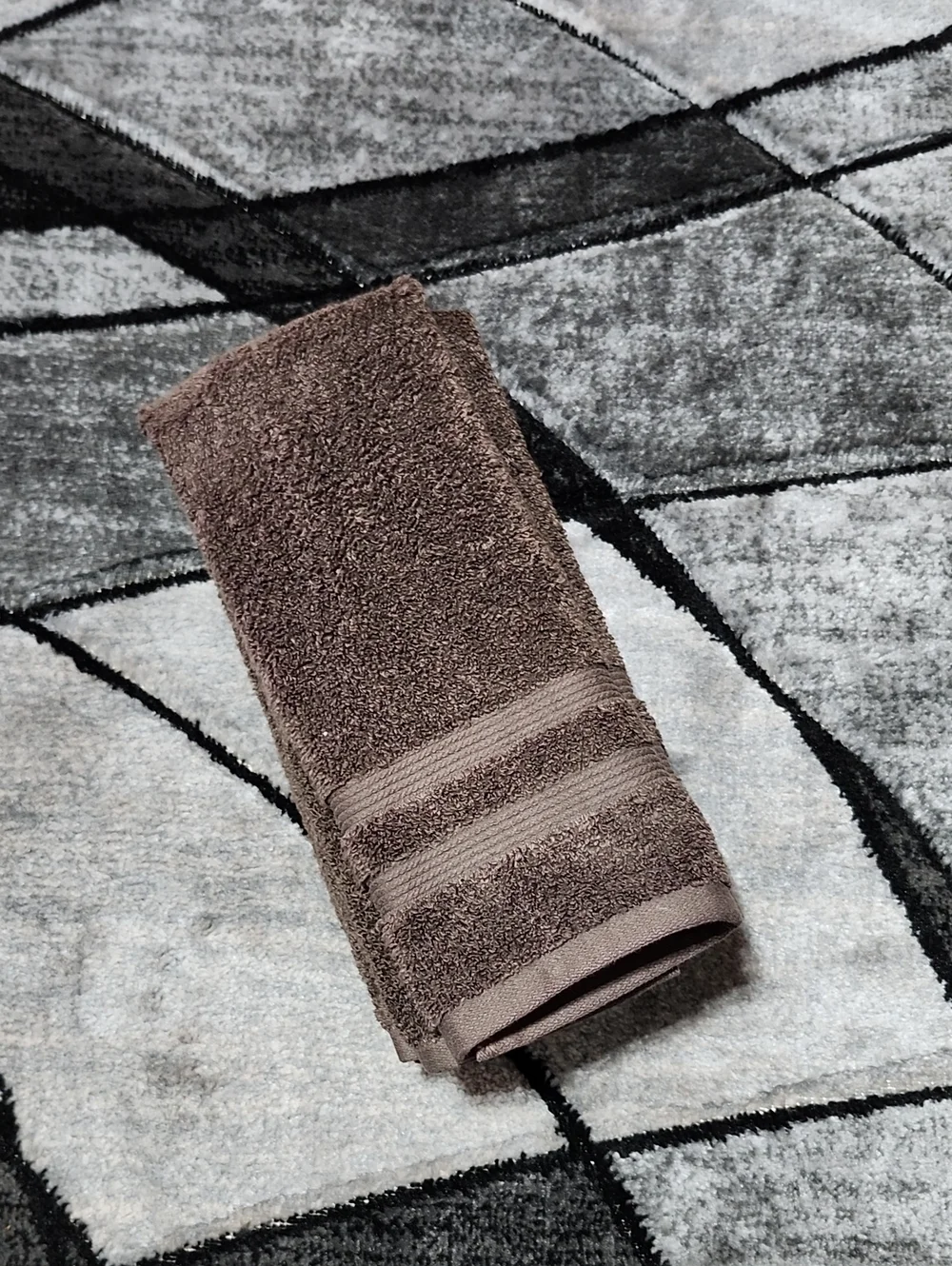 NWOT MAINSTAYS SET-OF-4 SOLID BROWN BASKET COTTON HAND TOWELS BUNDLE